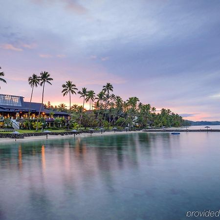 The Warwick Fiji Ξενοδοχείο Korolevu  Εξωτερικό φωτογραφία Sunset at the Sheraton Resort